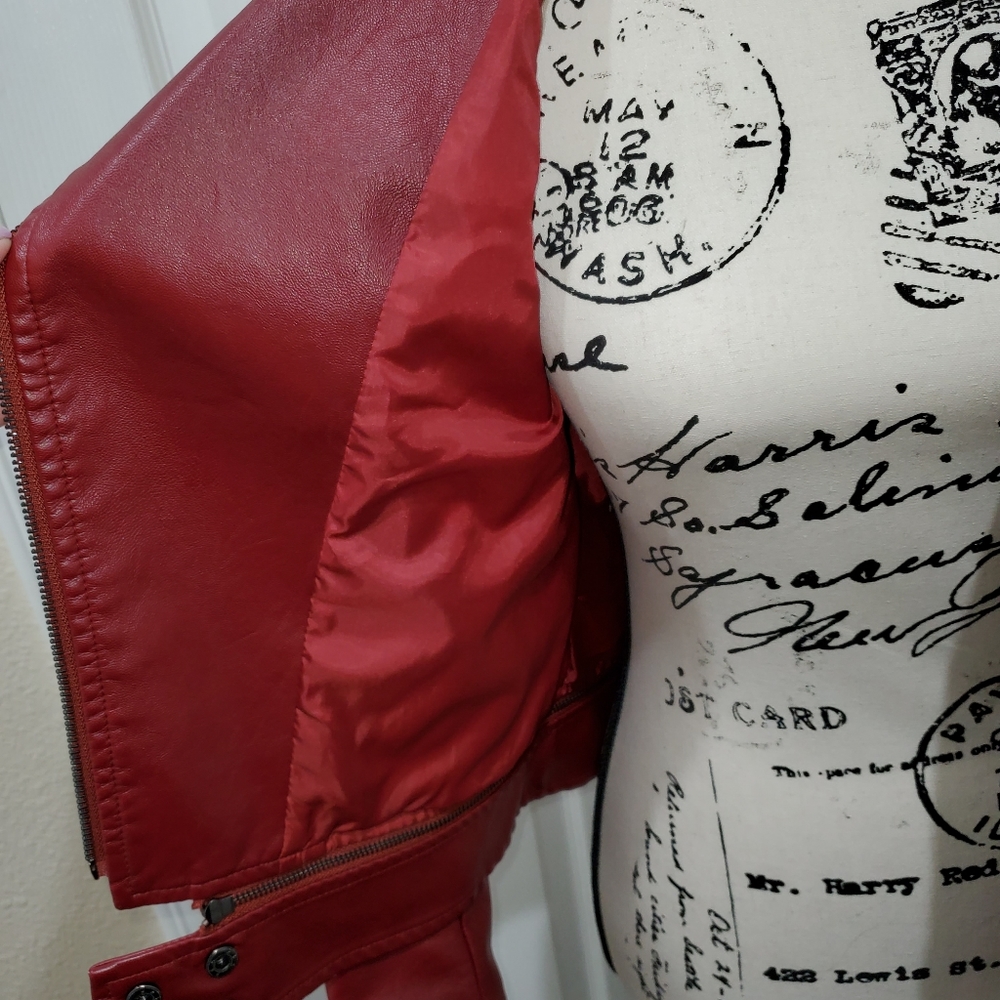 Leather jacket - Picture 7 of 7